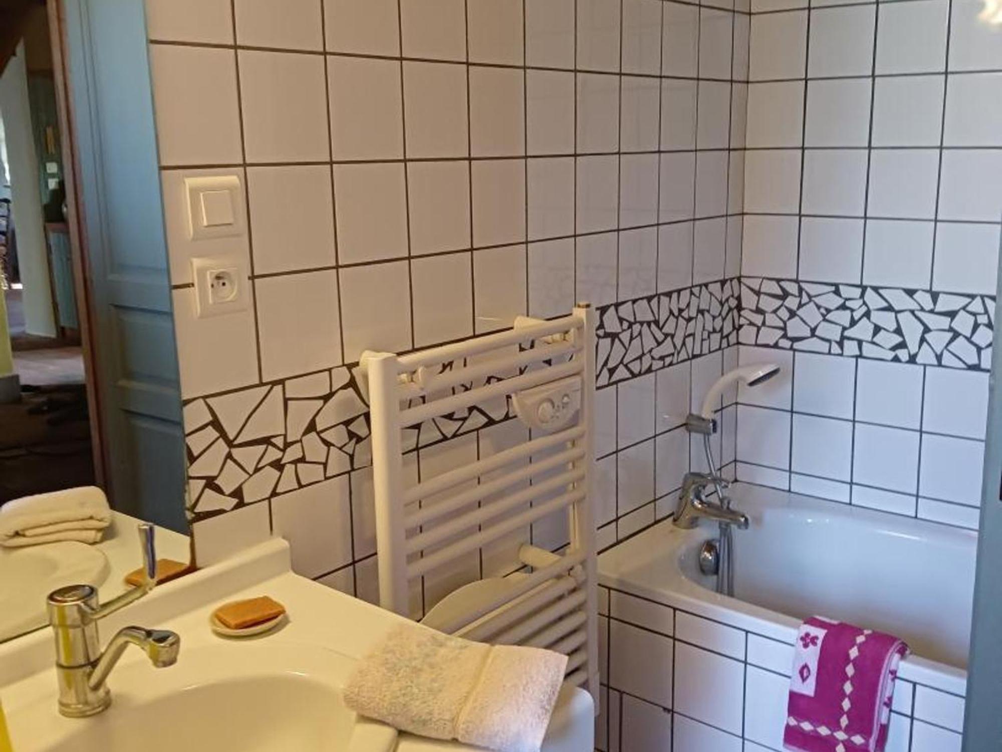 Bergerie Restauree Avec Cheminee, Jardin Clos, Animaux Acceptes - Fr-1-489-13 Sauvagny Eksteriør bilde